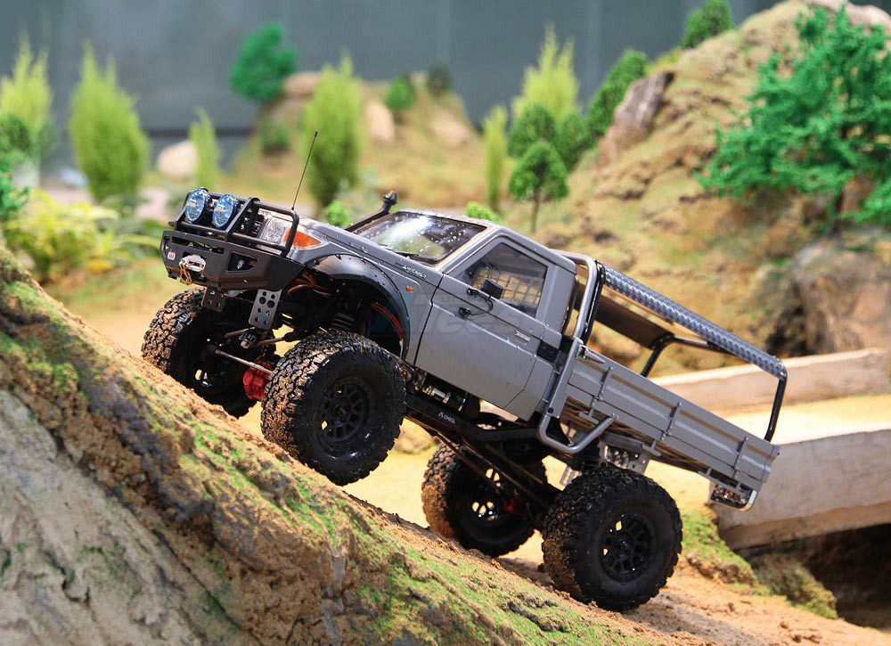 ชุดแต่งบอดี้แข็ง KB/48667 : Killerbody กระบะท้ายเปิดได้ 3 ด้านสำหรับ Toyota LC70 - Image 4