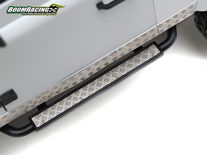 ชุดแต่งบอดี้แข็ง TRC/302220BK : Team Raffee Co.แผ่นสเตนเลส ลายตีนไก่สำหรับ Defender Wagon D90/D110 Silver - Image 4