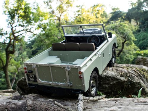บอดี้แข็ง BRX02600 : Boom Racing Land Rover® Series III 88 บอดี้แข็งสำหรับแชสซีร์ BRX02 88 - Image 2