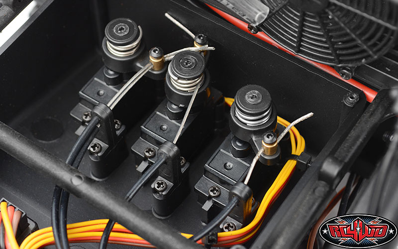 เซอร์โว Z-E0137 : RC4WD มินิ เซอร์โว สำหรับระบบเปลี่ยนเกียร์ของรถสเกล Miller Motorsports Pro Rock Racer - Image 2