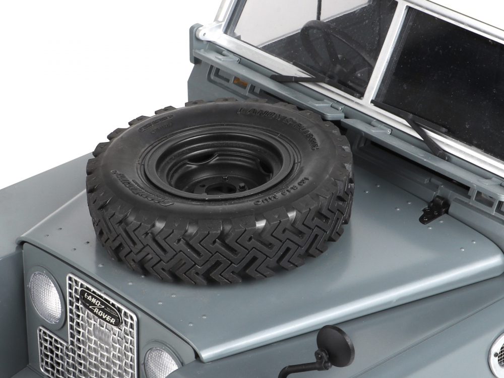 ของแต่ง BRX02367F : Boom Racing ชุดล้ออะไหล่และยางบนฝากระโปรงหน้าของรถ Land Rover® Station Wagon ซีรีส์ - Image 3