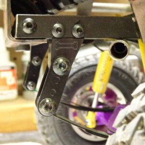 แหนบ BH/BTF-0030M : BowHouse RC CNC Rear Leaf Shackle Mount for TF2 for RC4WD Trail Finder 2