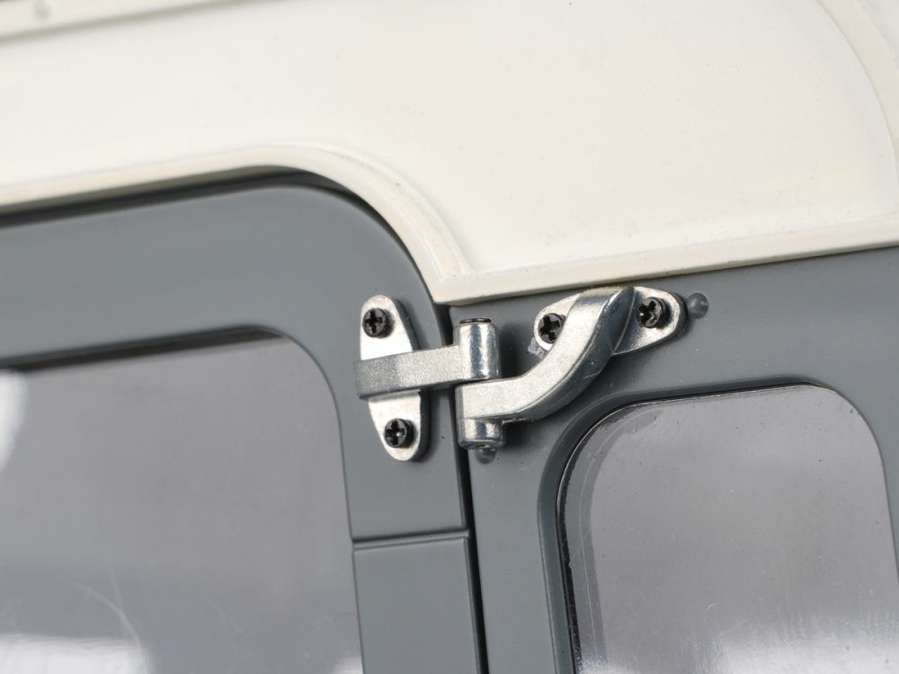 ชุดแต่งบอดี้แข็ง BRX02423 : Boom Racing ชุดแปลงประตูท้ายแบบ Series Land Rover® สำหรับ BRX02 109 - Image 3