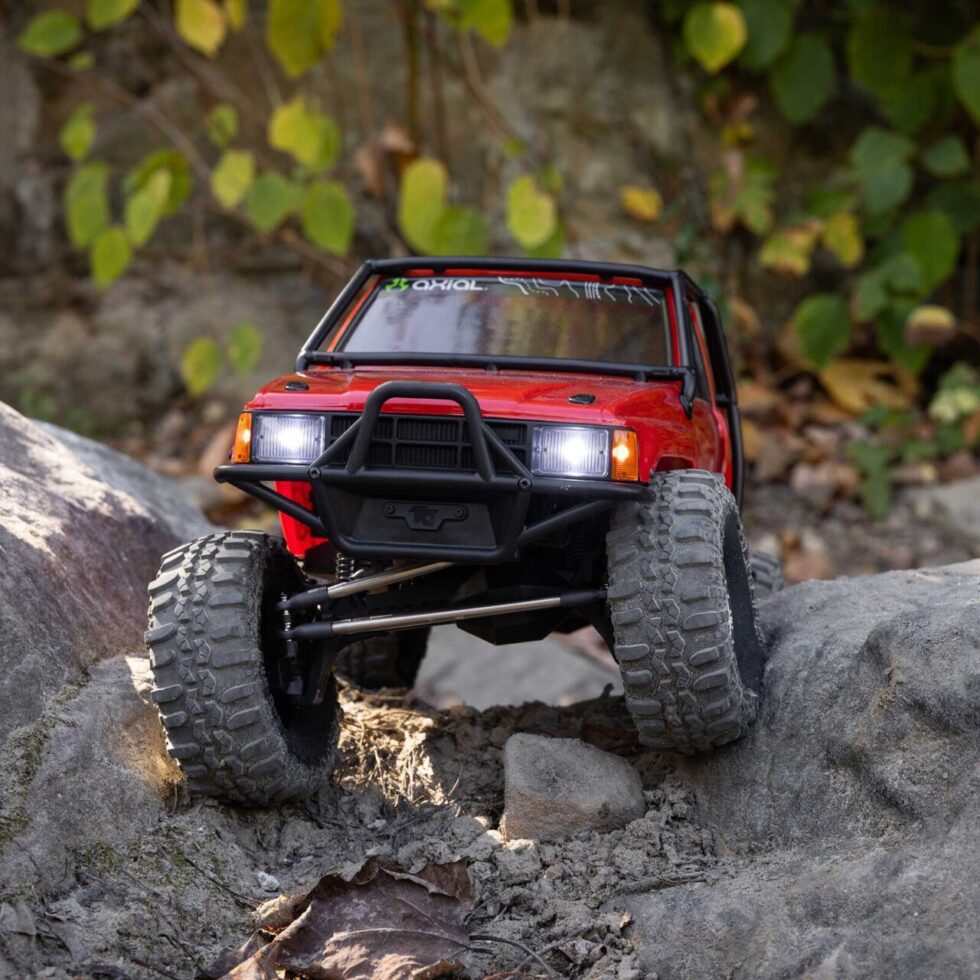 รถสเกลพร้อมเล่น AXI-2062T2 : AXIAL รถสเกล 1/10 SCX10 III 1987 Toyota SR5 4x4 RTR (มอเตอร์ Brushed) สีแดง - Image 9